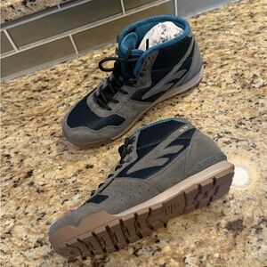 Hi-Tec Sierra Lite mid-top hiking boots, size 7 Men’s
